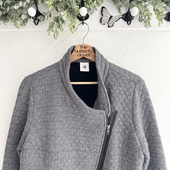 CAbi Grey Herringbone Asymmetrical Zip Jacket Large CP - Picture 2 of 4